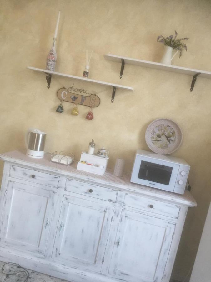 B&B Red House Garlate Kültér fotó