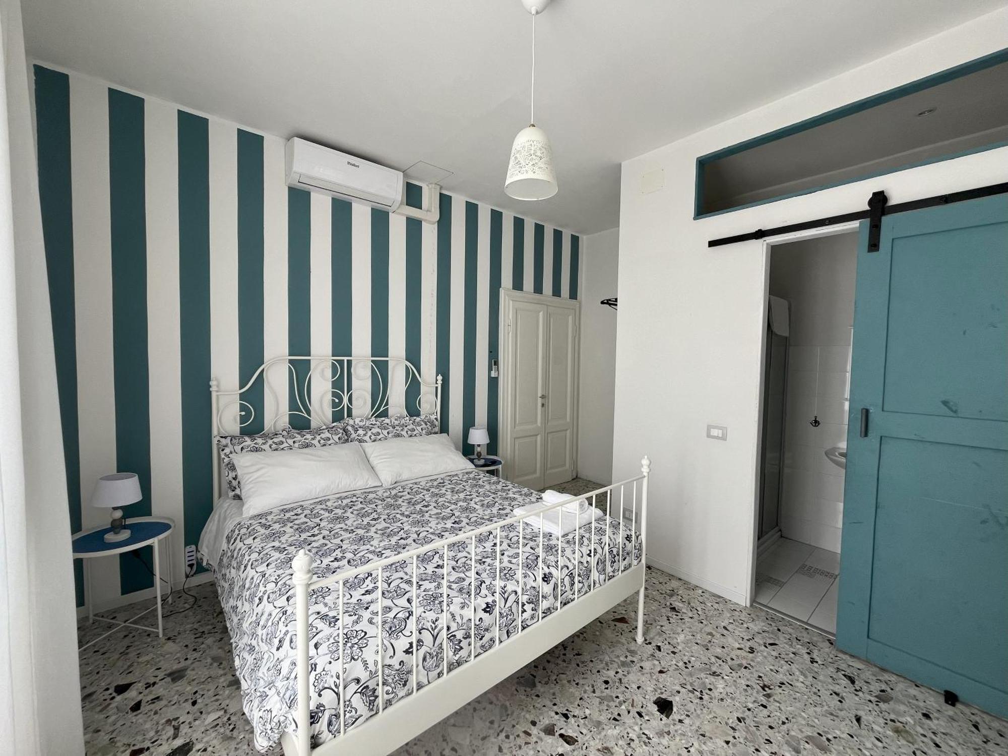 B&B Red House Garlate Kültér fotó